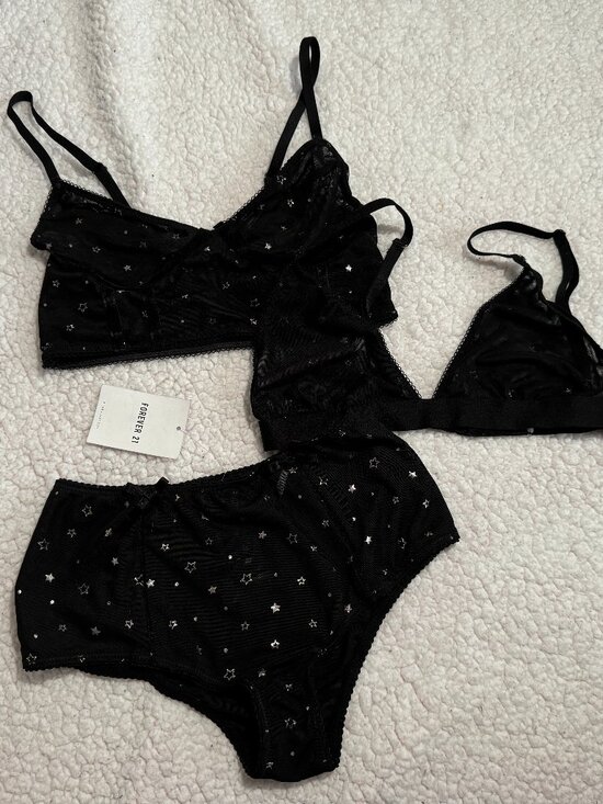 black mesh metallic 3 piece lingerie set - Picture 1 of 6